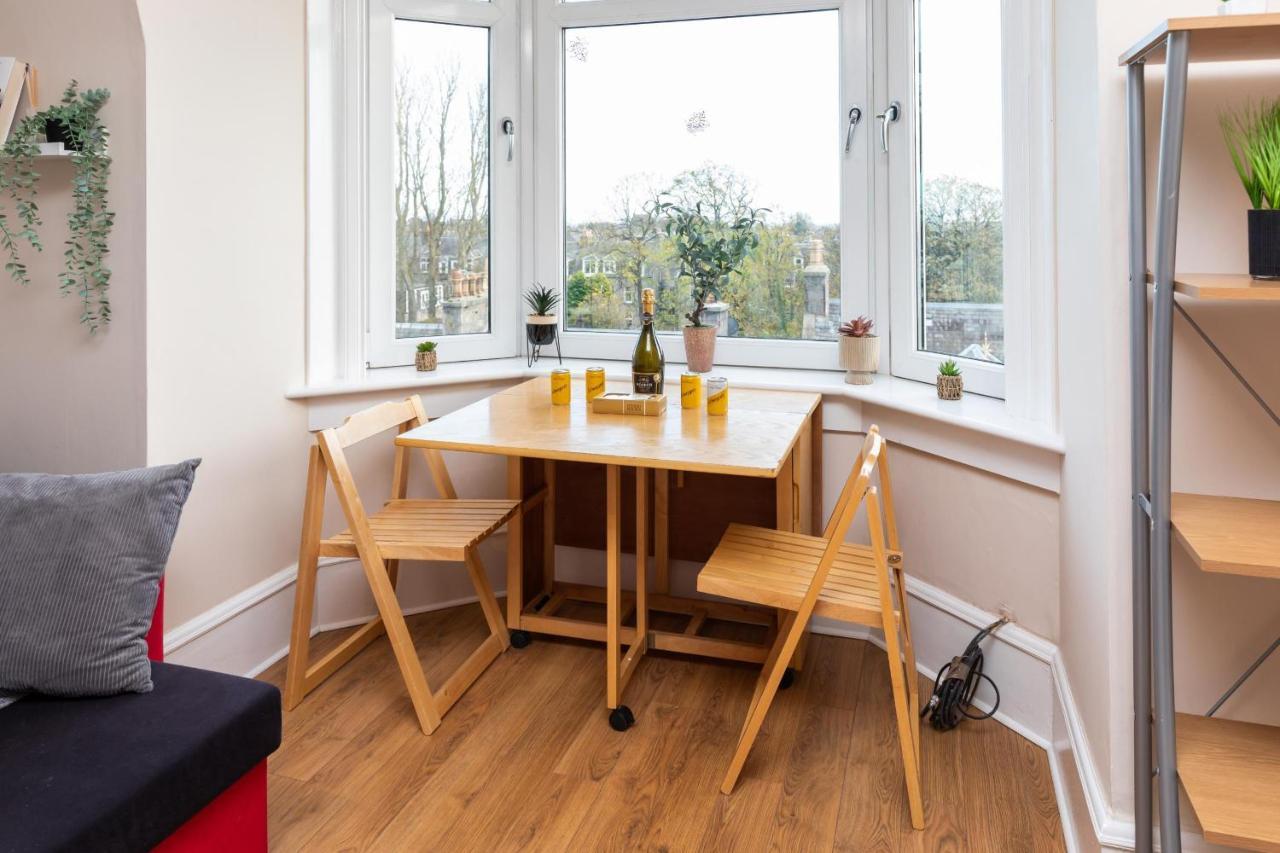 Modern Free Parking Appartement Aberdeen